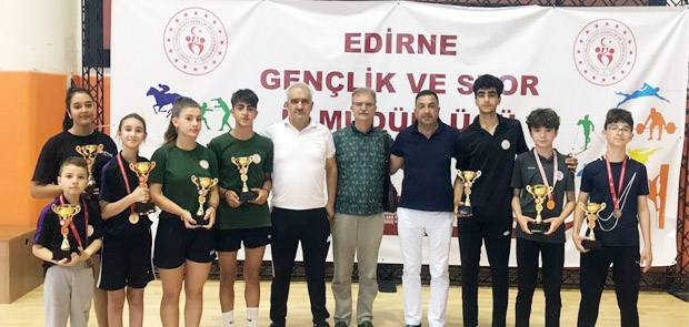 MASA TENİSİ SPORCULARIMIZ TURNUVAYA DAMGA VURDU