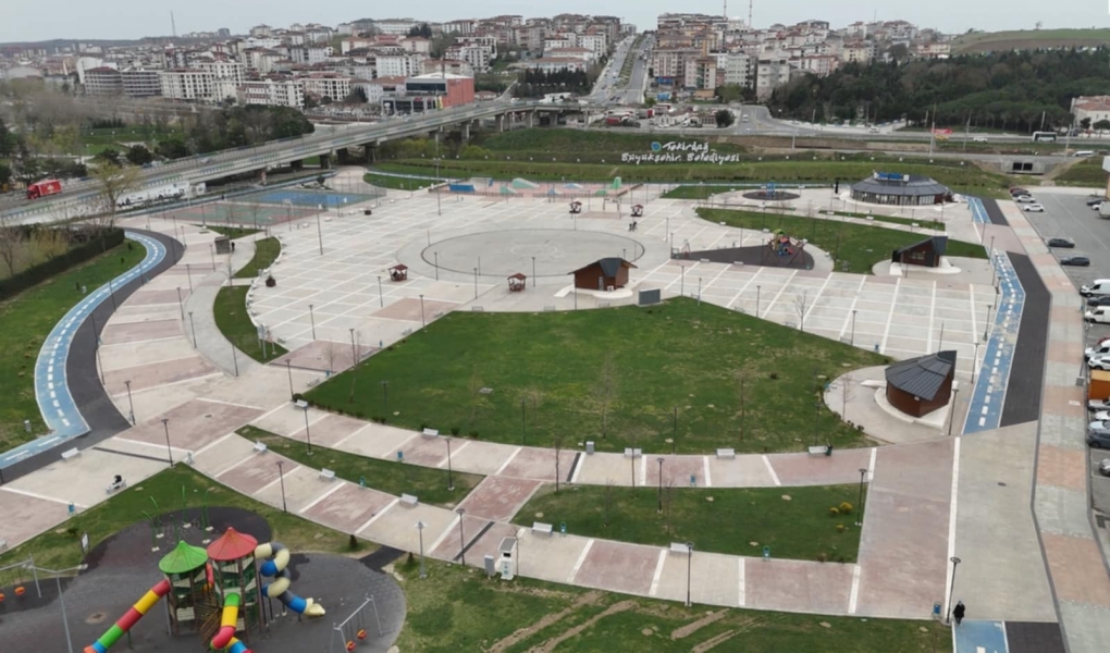KENT PARK ÇERKEZKÖY'E ÇOK YAKIŞTI