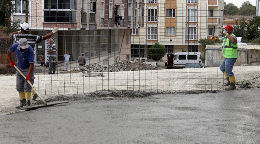TURNA SOKAK'TA DEMİRLİ BETON YOL YAPIMI TAMAMLANDI