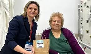 BAKIMEVLERİ VE HASTANELERE BAYRAM ZİYARETi