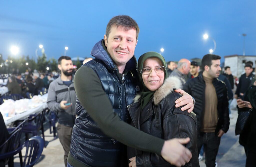 İFTAR SOFRAMIZ KIZILPINAR VE İSTASYON MAHALLELERİMİZDE KURULDU