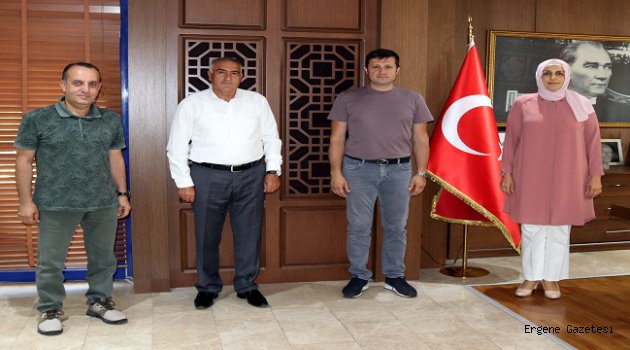 KIZILAY YÖNETİMİNDEN BAŞKANIMIZ AKAY'A TEŞEKKÜR ZİYARETİ