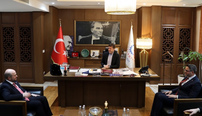 AK PARTİ ADAYI ÖĞE’DEN ZİYARET