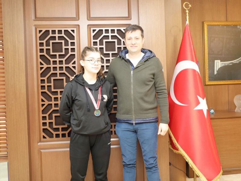 TÜRKİYE 3.’SÜ BUSE FİDAN’DAN ZİYARET