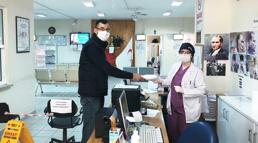 VATANDAŞLARIMIZA MASKE DAĞITTIK
