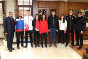 MİLLİ SPORCULARIMIZ ANTALYA YOLCUSU