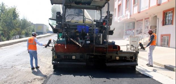 SICAK ASFALT ÇALIŞMALARIMIZ TÜM HIZI İLE SÜRÜYOR