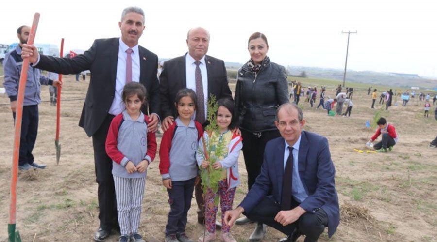 1000 ADET FİDANI TOPRAKLA BULUŞTURDUK