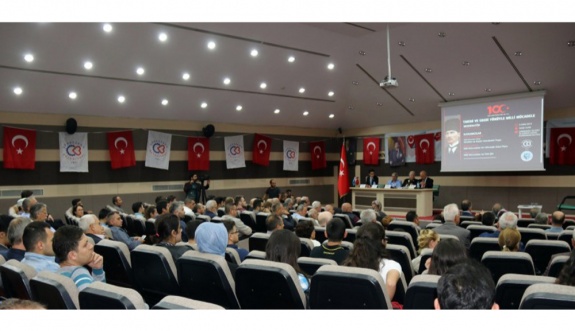 TARİHİ VE EDEBİ YÖNÜYLE MİLLİ MÜCADELE PANELİ YAPILDI