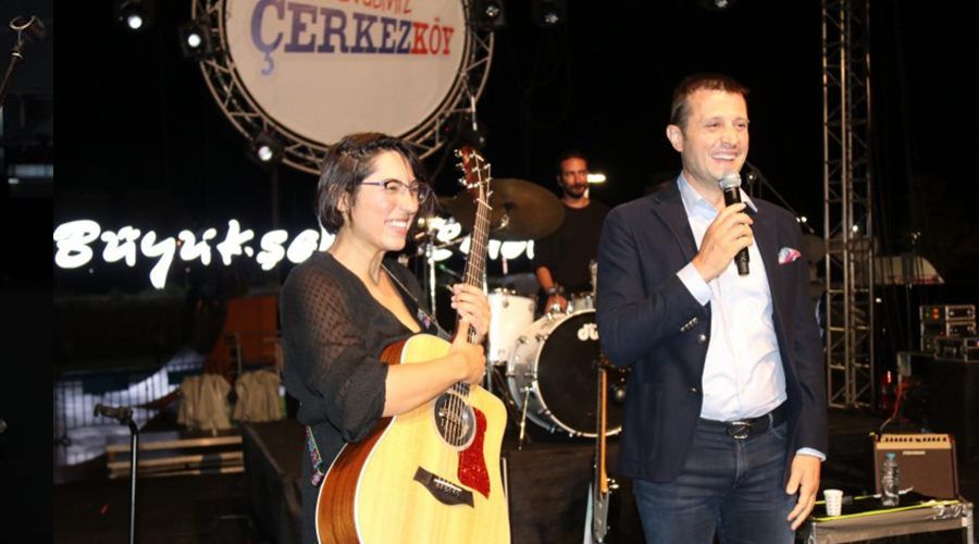 2. KÜLTÜR VE SANAT FESTİVALİMİZ KALBEN KONSERİ İLE RENKLENDİ