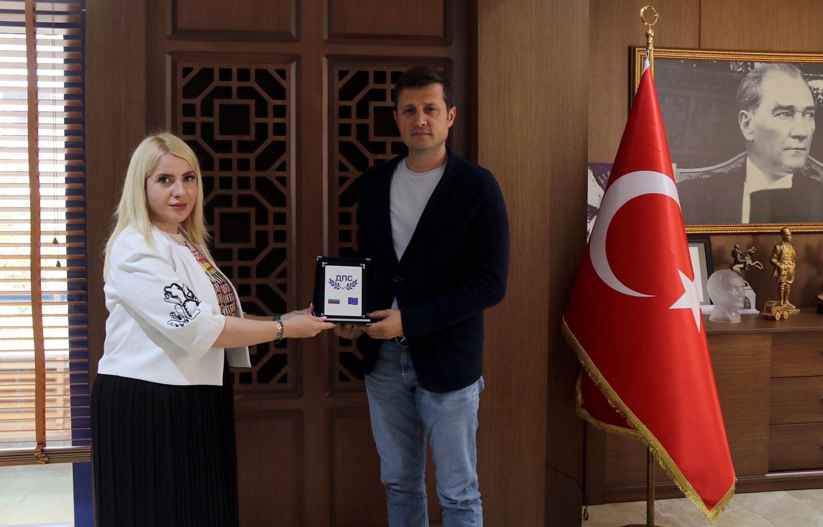 BULGARİSTAN HÖH HEYETİNDEN BAŞKANIMIZ AKAY’A ZİYARET
