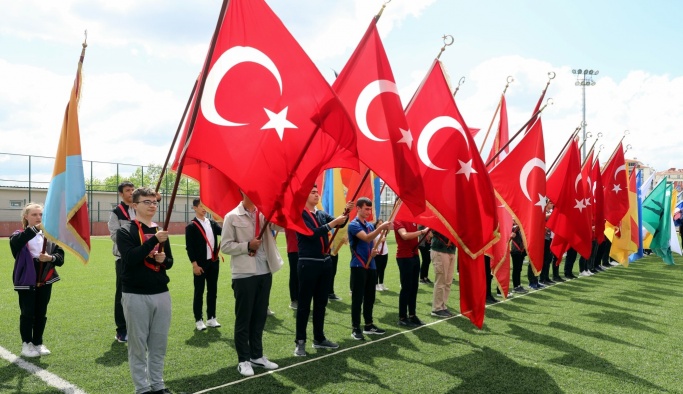ÇERKEZKÖY’DE 19 MAYIS COŞKUSU