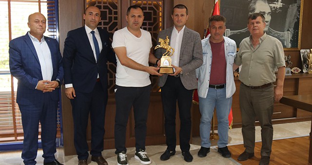 VEZİRKÖPRÜ GÜREŞLERİ AĞASI’NDAN ZİYARET