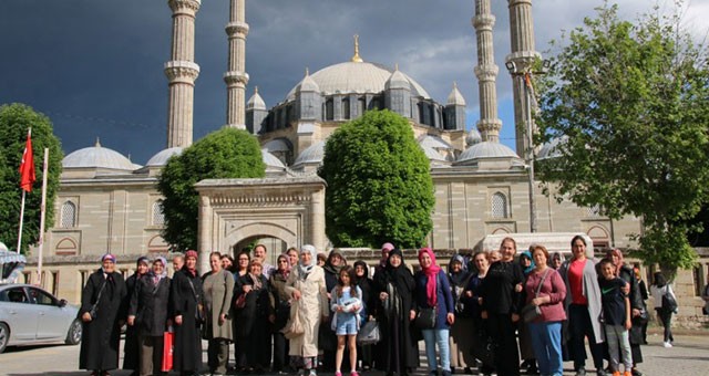 SULTAN AHMET VE SELİMİYE GEZİLERİMİZE 873 VATANDAŞIMIZ KATILDI